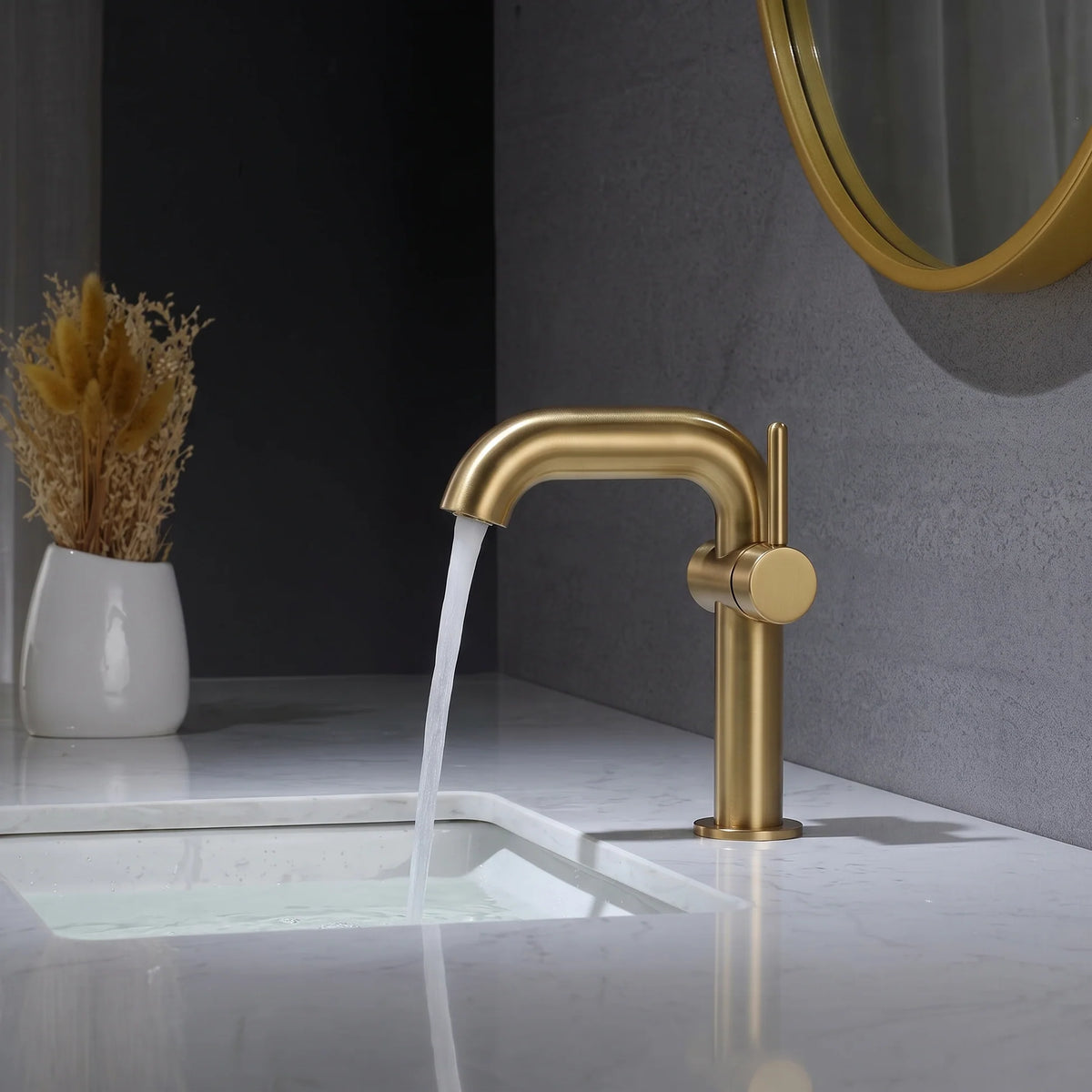 Adell Eterno F Brushed Gold PVD lavabo bataryası ölçülü kullanım görseli